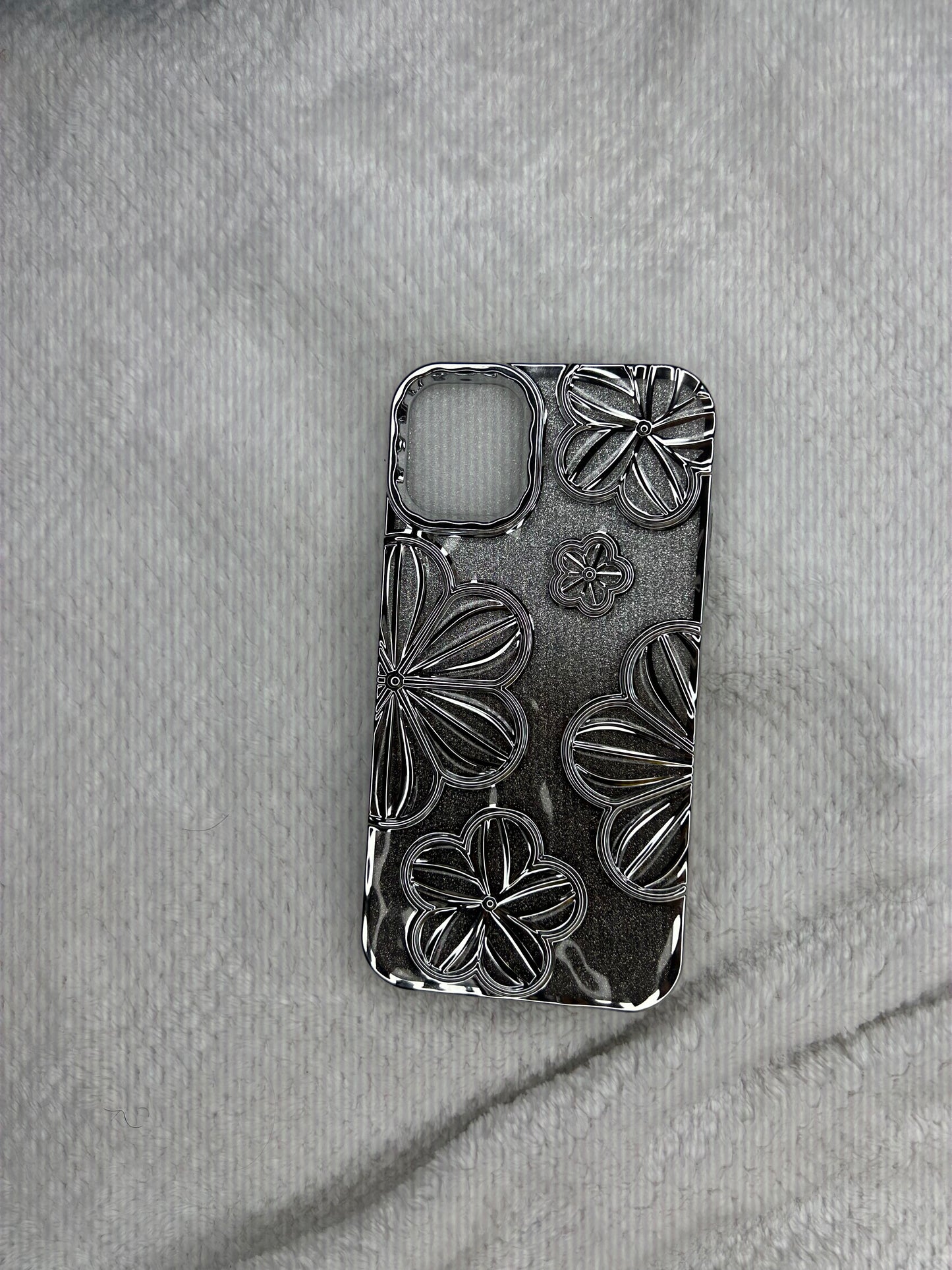 Silver flowers iPhone 11 & XR case